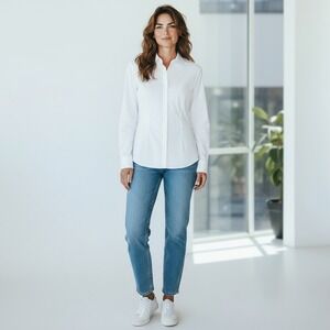 Thalian Crisp White Women's Button Down Shirt